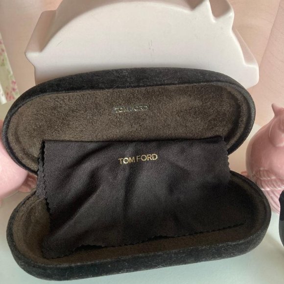 Tom Ford sunglasses TF541 black and gold main image 6
